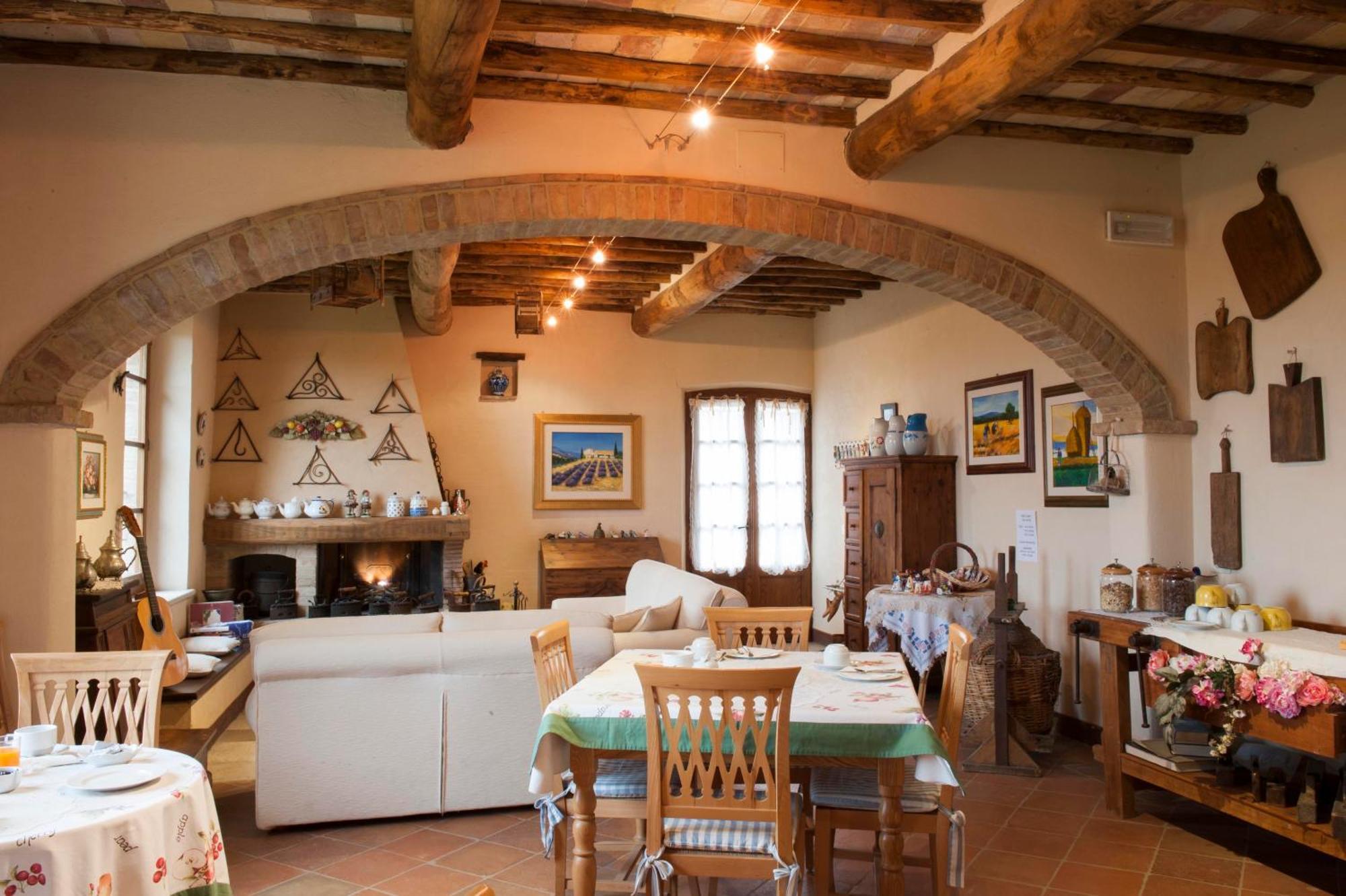 San Giorgio Casa de Campo Monteroni dʼArbia